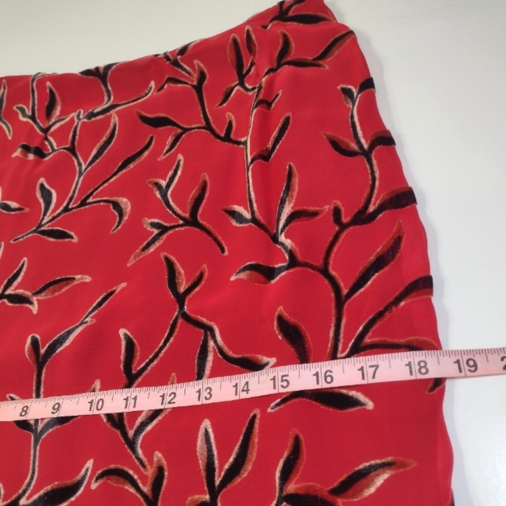 Tessuto Vintage Women's Red/Black Maxi Skirt Size (M) - Picture 10 of 12